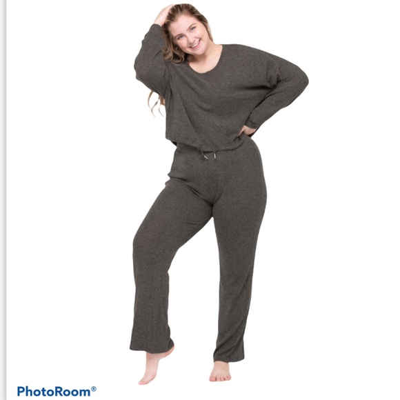 Ribbed Dolman Sleeve Top - Charcoal - Picture 11 of 11